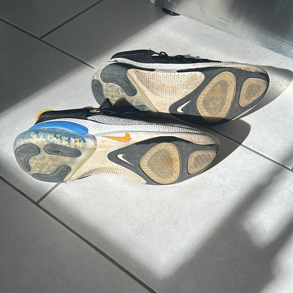 size 12 nike running shoes - Picture 4 of 4